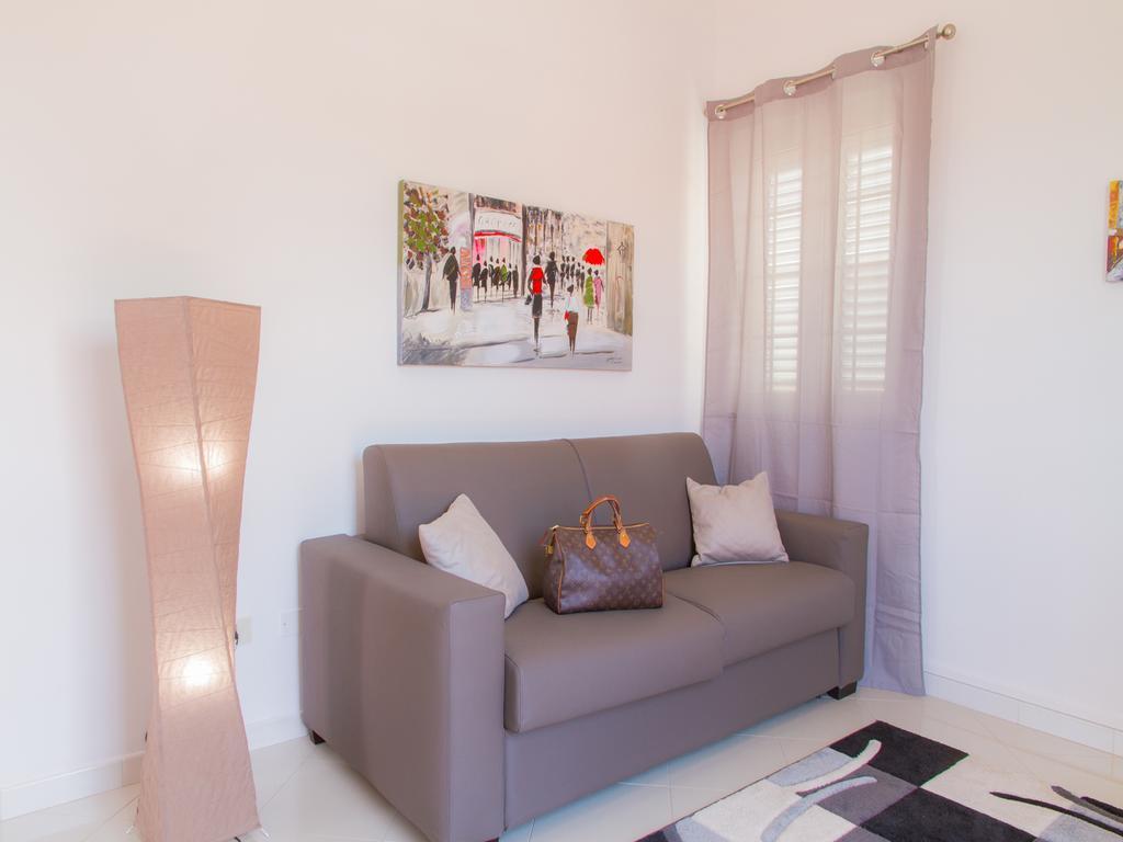 Gelso Bianco Apartments Campofelice Di Roccella Exteriér fotografie